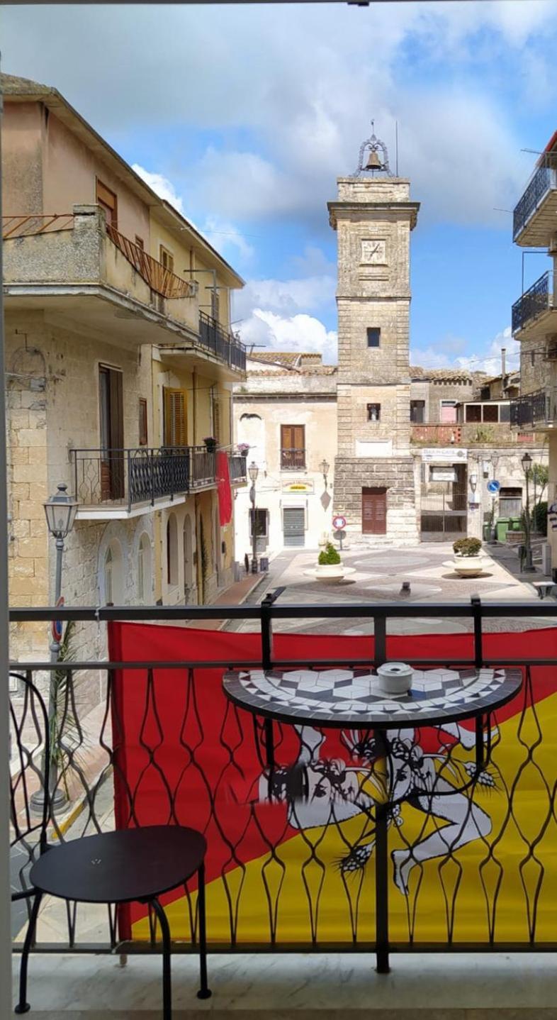 Bed & Breakfast Acquaviva Di Vullo Vincenzo Acquaviva Platani Exterior photo