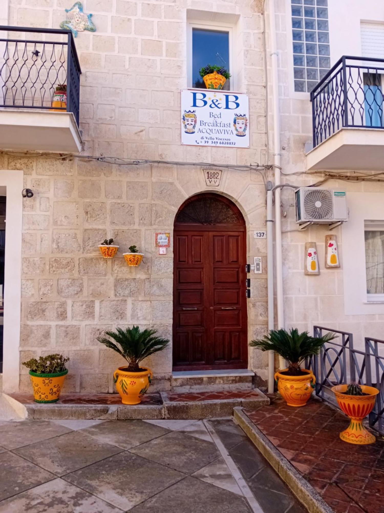 Bed & Breakfast Acquaviva Di Vullo Vincenzo Acquaviva Platani Exterior photo